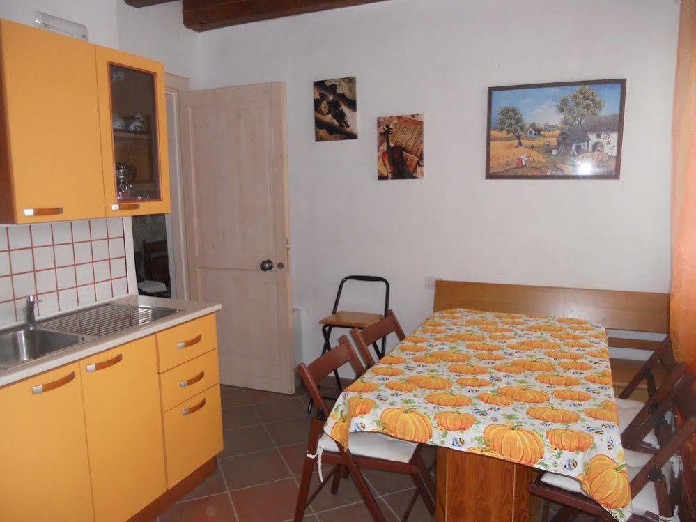 Albergo Julienne Arba Bagian luar foto