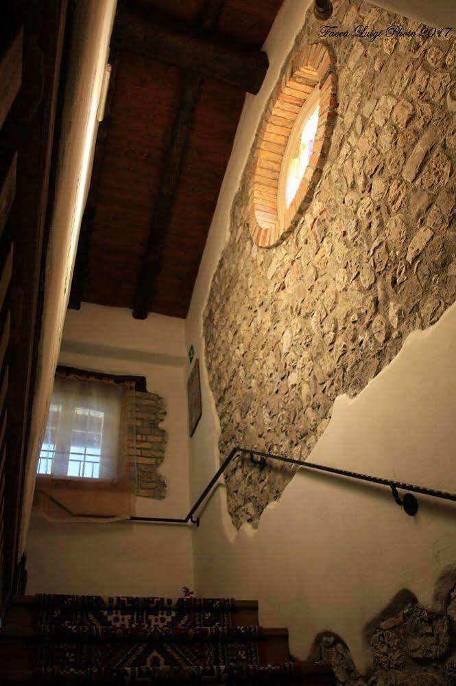 Albergo Julienne Arba Bagian luar foto